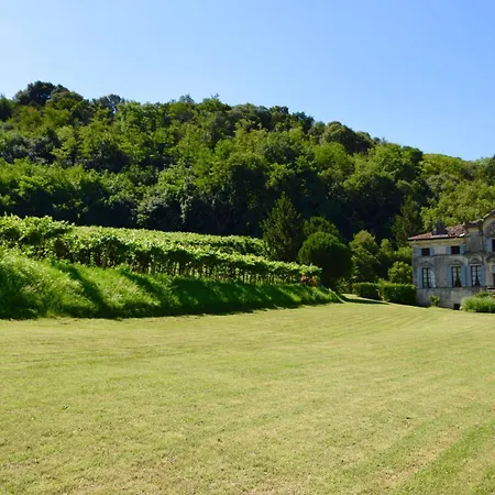 I Cipressi By Halldis Colognola ai Colli