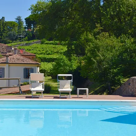 I Cipressi By Halldis Colognola ai Colli